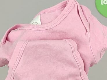różowa sukienka c a: Body, Baby club, 3-6 miesięcy, 
stan - Bardzo dobry — 6